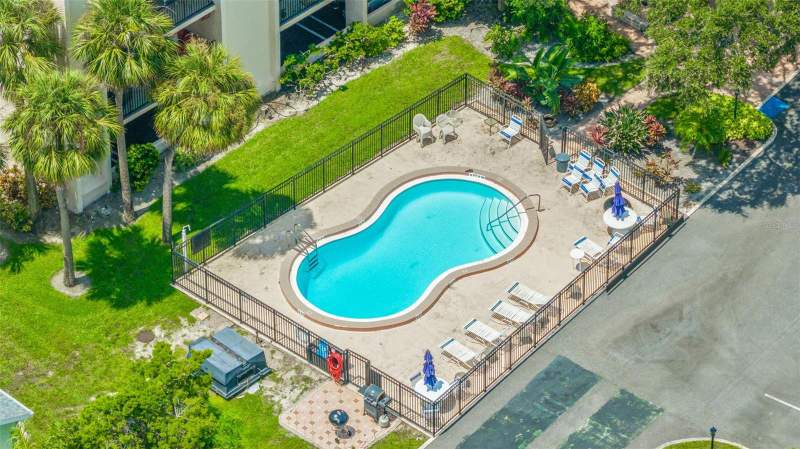 Tarpon Point Condo