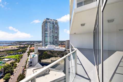 175 1st Street #2107, St Petersburg FL - photo 20 of 52