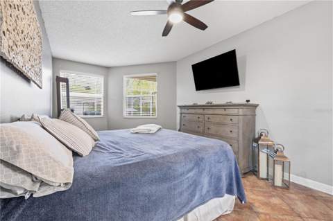 9302 Heritage Oak Court, Tampa FL - photo 18 of 24
