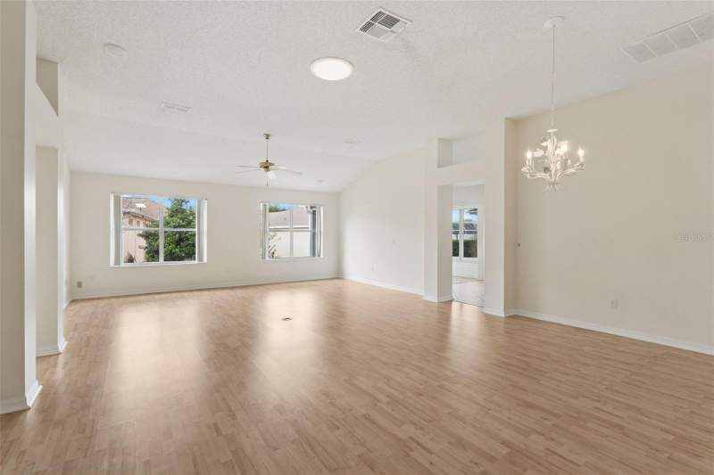 2 bedroom Single Family Residence at 720 San Marino Drive, Villages/Sumter, The Villages — photo 3