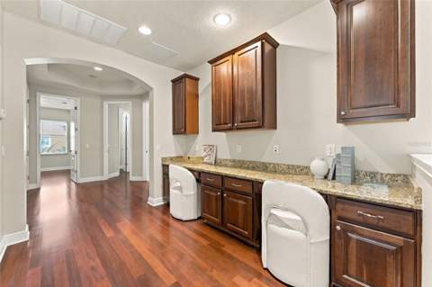 3215 Oak Green Way, Tampa FL - photo 19 of 49