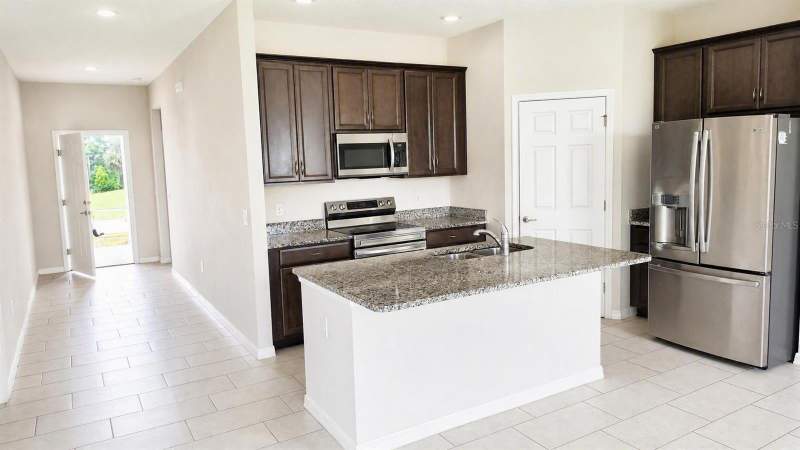 3 bedroom Single Family Residence at 29994 Anahid Drive, Lake Denham Estates, Leesburg — photo 4