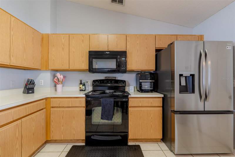 3 bedroom Single Family Residence at 145 Eagle Point Boulevard, Eagle Point, Auburndale — photo 5