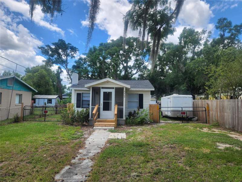 2 bedroom Single Family Residence at 2429 LAKEVIEW STREET, COUNTRY CLUB ESTATES RESUB PT, LAKELAND — photo 1