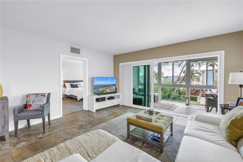 2 bedroom Condominium at 6201 2nd Street #82, Sylvette Condo, St Pete Beach — photo 3