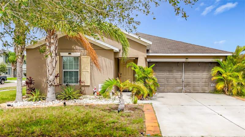 102 CASCADE BEND DRIVE home for sale in Riverbend West