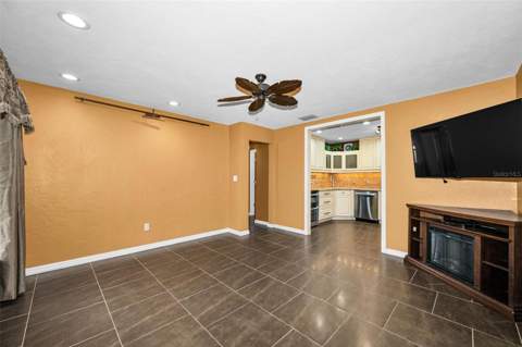 6701 Orchard Drive, St Petersburg FL - photo 15 of 44