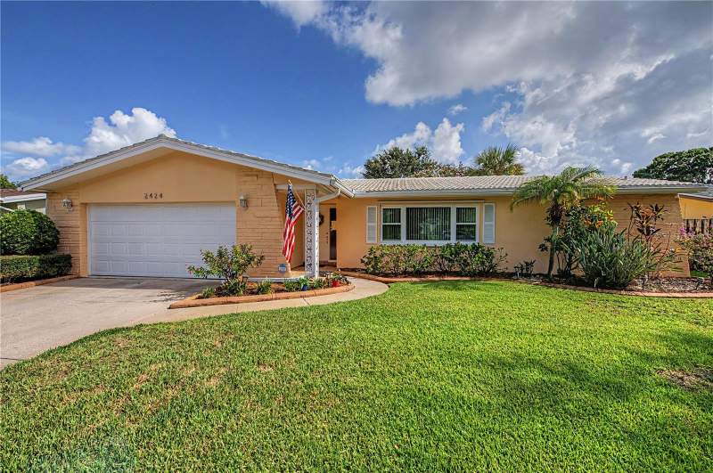 2424 FAIRBANKS DRIVE home for sale in Morningside Estates