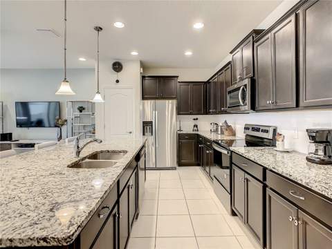 2404 Tangier Drive, Kissimmee FL - photo 9 of 76