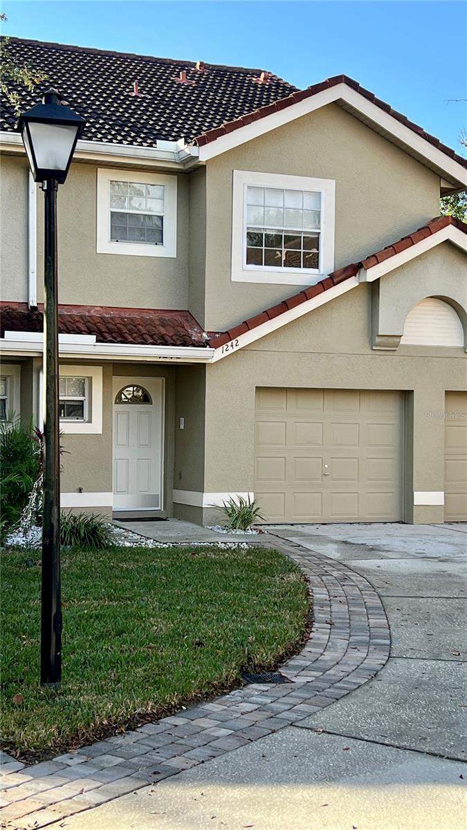 3 bedroom Townhouse at 1242 N FAIRWAY DRIVE, GREENBROOK VILLAS AT ERROL ESTATES 02, APOPKA — photo 1