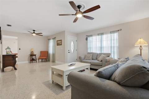 8403 S Flintrock Court, Tampa FL - photo 7 of 43