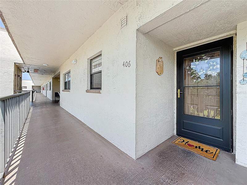 2 bedroom Condominium at 5920 80th Street #406, Terrace Park Of Five Towns, St Petersburg — photo 2