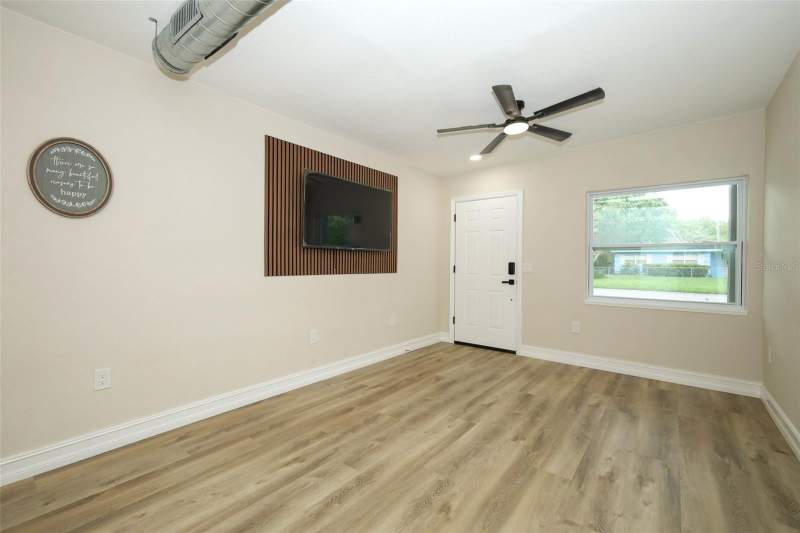 3 bedroom Single Family Residence at 113 Hope Circle, Westside Manor Sec 02, Orlando — photo 4