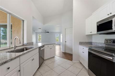 2637 Courtland Avenue, North Port FL - photo 10 of 45