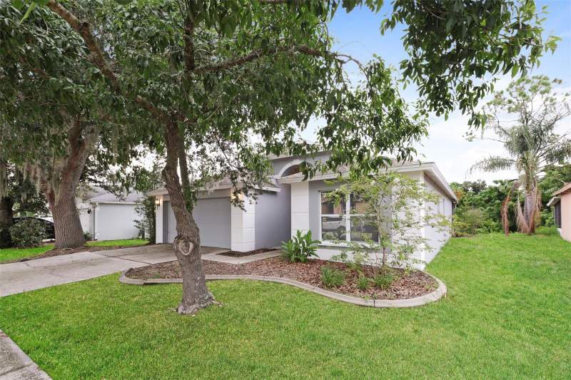 3 bedroom Single Family Residence at 823 Rocky Mountain Court, Copper Ridge Tr B2, Valrico — photo 2