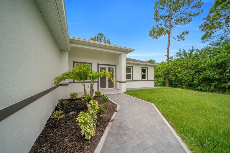 3 bedroom Single Family Residence at 2715 10th Street, Lehigh Acres, Lehigh Acres — photo 3