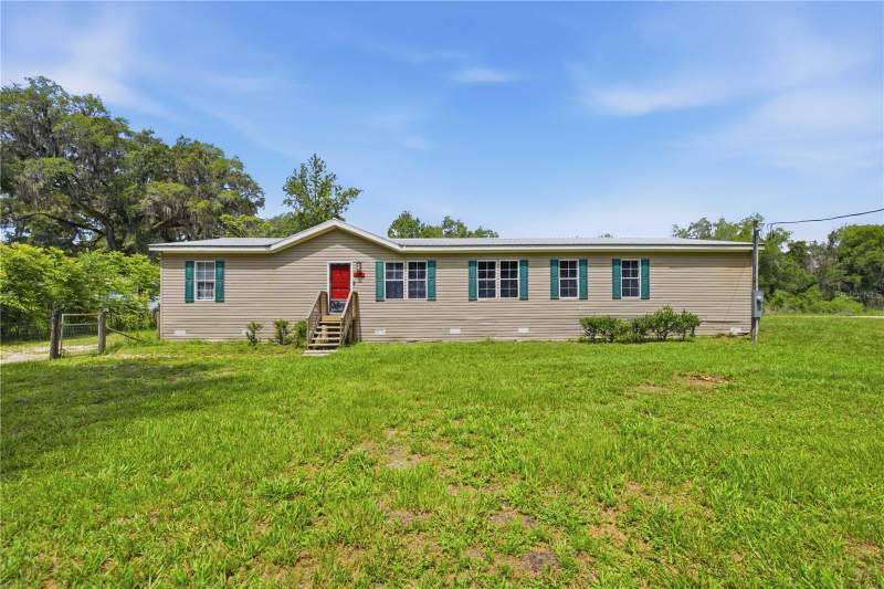 4 bedroom Manufactured Home at 16520 NE 42nd Avenue, Meadows Un 11, Citra — photo 2