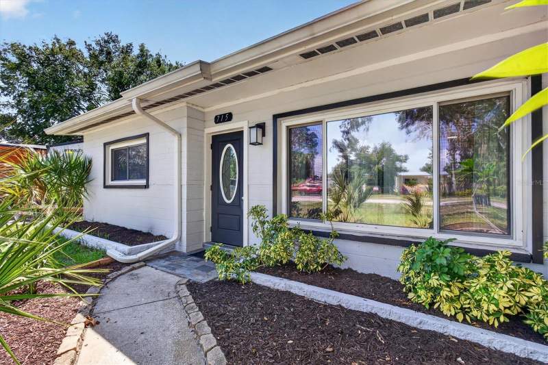 3 bedroom Single Family Residence at 715 W Bayshore Drive, Bayshore Heights, Tarpon Springs — photo 5