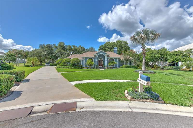 4 bedroom Single Family Residence at 5103 Broken Sound Lane, River Hills Country Club Ph, Valrico — photo 4
