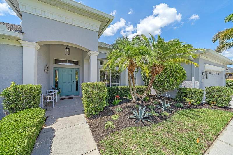 4 bedroom Single Family Residence at 8015 Spring Marsh Drive, University Place, Bradenton — photo 3