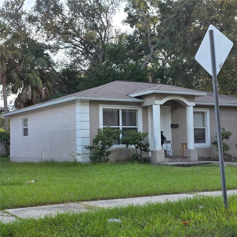 3 bedroom Single Family Residence at 2120 10th Street, Lakeview Heights, St Petersburg — photo 4