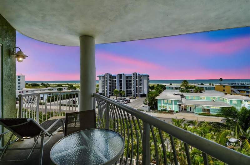 2 bedroom Condo - Hotel at 11605 Gulf Boulevard #506, Crystal Palms Bch Resort At Treasure Island Condo, Treasure Island — photo 5