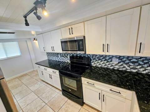 9490 Harbor Greens Way #503, Seminole FL - photo 6 of 6