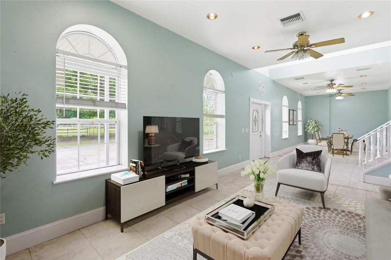 6 bedroom Single Family Residence at 31243 BEAR POND DRIVE, WEKIVA ESTATES, SORRENTO — photo 4