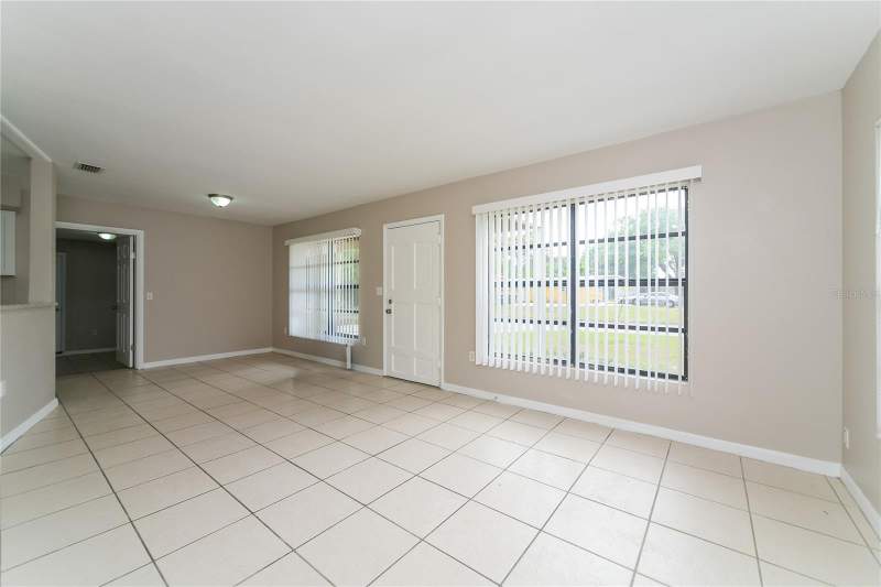 3 bedroom Single Family Residence at 936 Alecon Drive, Pine Hills Sub 10, Orlando — photo 3