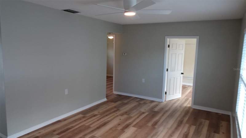 1 bedroom Villa at 7809 38th Terrace, Tyrone Villas, St Petersburg — photo 5