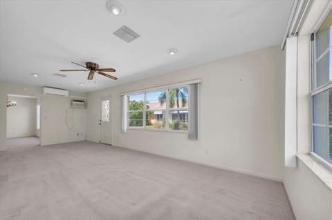 8241 Brentwood Road #8241, Seminole FL - photo 6 of 28
