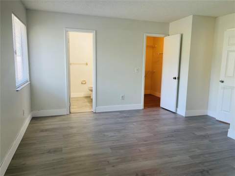 6914 Thousand Oaks Road, Orlando FL - photo 10 of 17