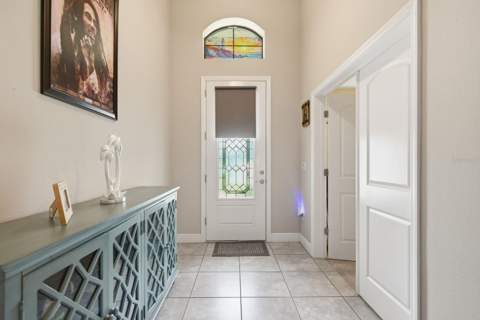 11632 Weaver Hollow Road, New Port Richey FL - photo 6 of 33