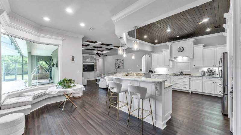 5 bedroom Single Family Residence at 6626 Crescent Woods Circle, Crescent Woods, Lakeland — photo 5