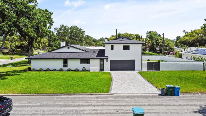 5 bedroom Single Family Residence at 2491 Lauder Drive, Highland Park Estates First Add, Maitland — photo 2