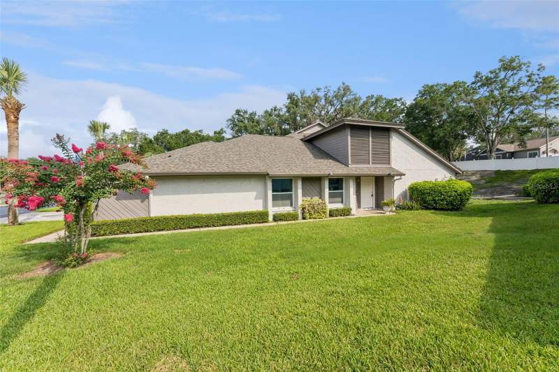 Montgomery ClubCondos for Sale in Altamonte Springs, FL