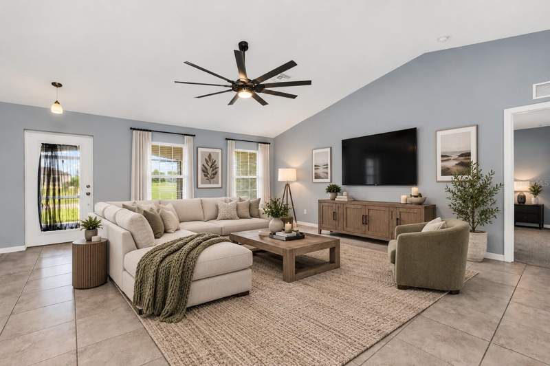 3 bedroom Single Family Residence at 2926 NW 25th Street, Cape Coral, Cape Coral — photo 4