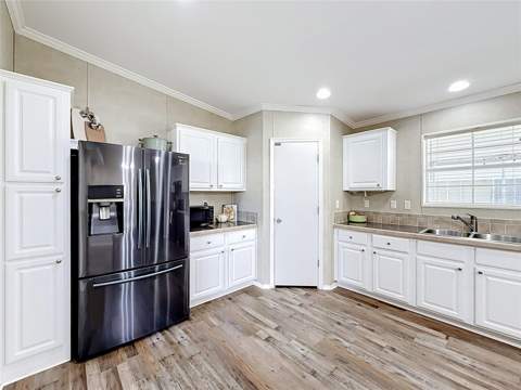 25110 Alamanda Dr, Astatula FL - photo 8 of 39