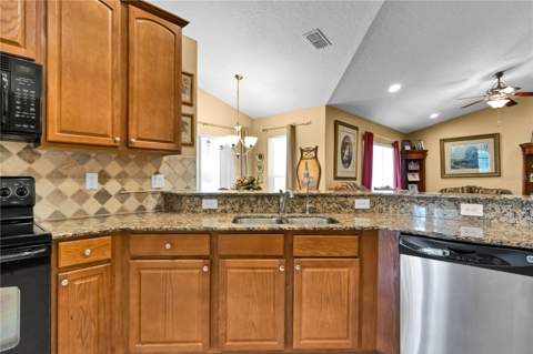 13144 Coldwater Loop, Clermont FL - photo 13 of 52