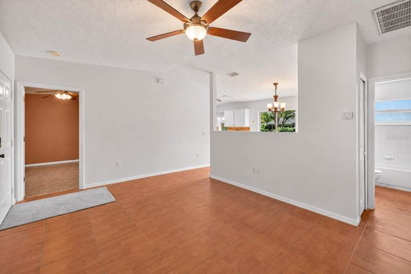 3 bedroom Single Family Residence at 13184 Montego Street, Spring Hill, Spring Hill — photo 5