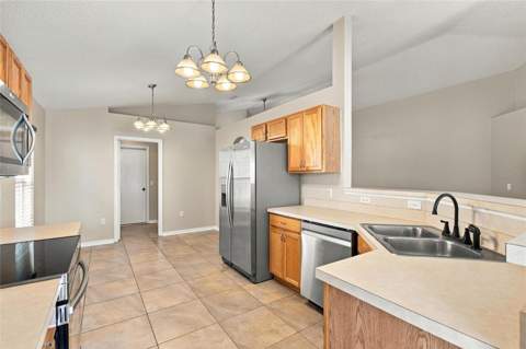 2317 Walnut Canyon Drive, Kissimmee FL - photo 21 of 44