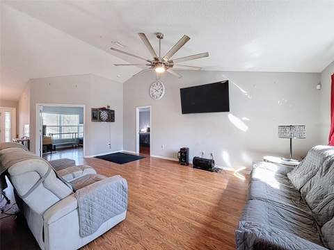 13046 Kildeer Road, Weeki Wachee FL - photo 15 of 61