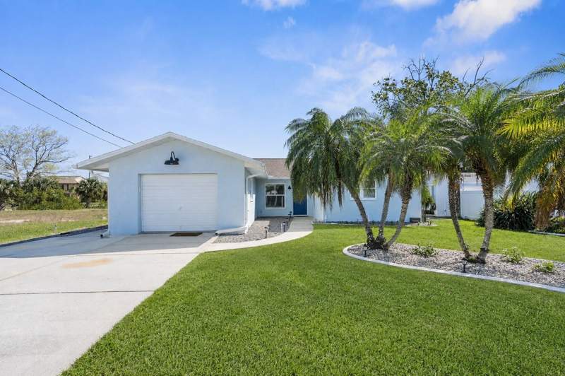 4390 6TH ISLE DRIVE home for sale in Hernando Beach