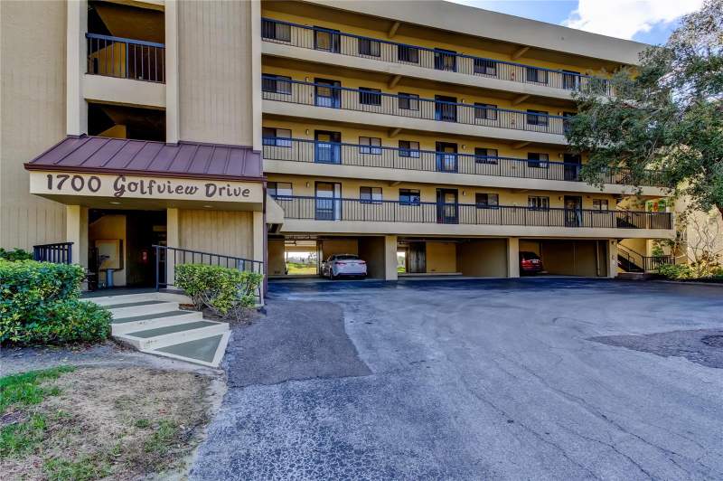 Green Dolphin Park Mid-Rise Condo
