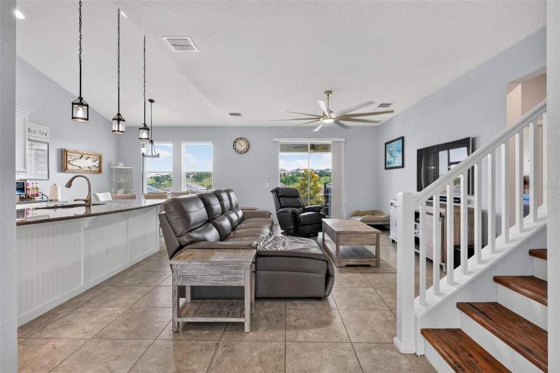 4 bedroom Single Family Residence at 1464 Cabot Drive, Harvest Lndg Ph 2A, Clermont — photo 3