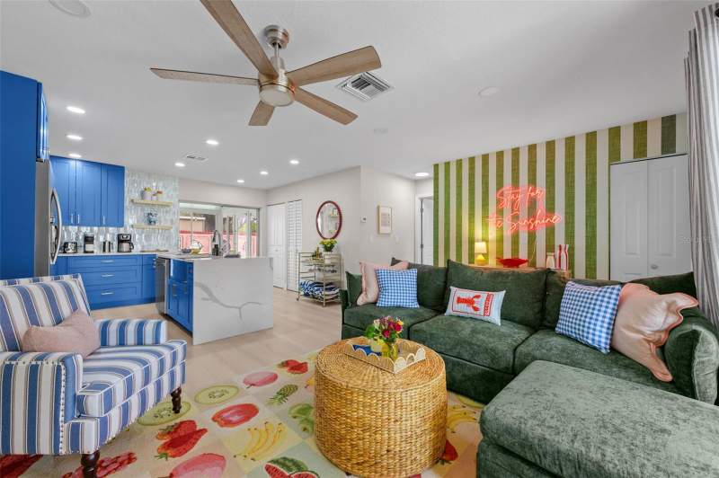 3 bedroom Single Family Residence at 7957 Cottonwoode Drive, Cumberland Park 1st Add, Largo — photo 3