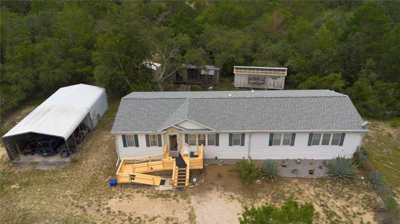 3 bedroom Manufactured Home at 13020 Webster Street, Potterfield Garden Ac, Brooksville — photo 3