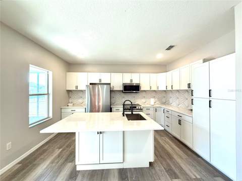 2054 Blairmoor Place, Apopka FL - photo 9 of 33