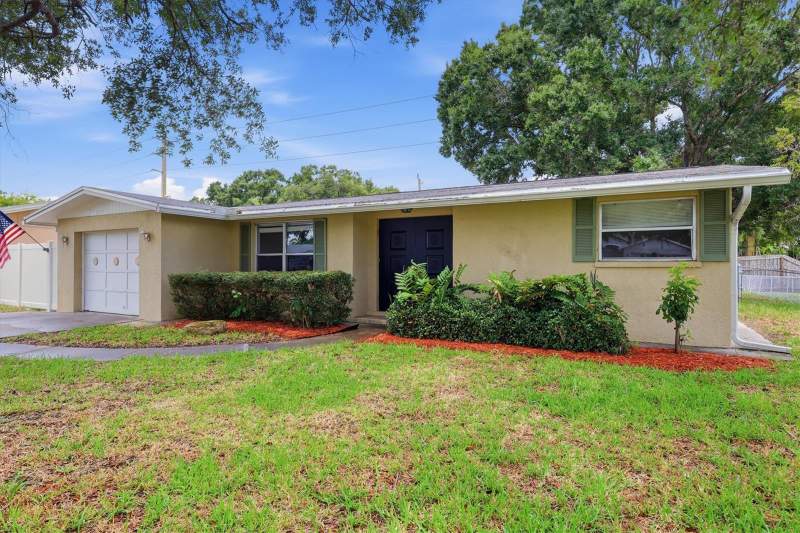 2 bedroom Single Family Residence at 2173 Fiesta Drive, Orange Crest Park, Sarasota — photo 4