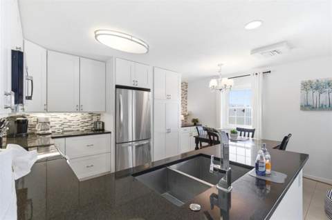 5280 Coquina Key Drive #A, St Petersburg FL - photo 11 of 78